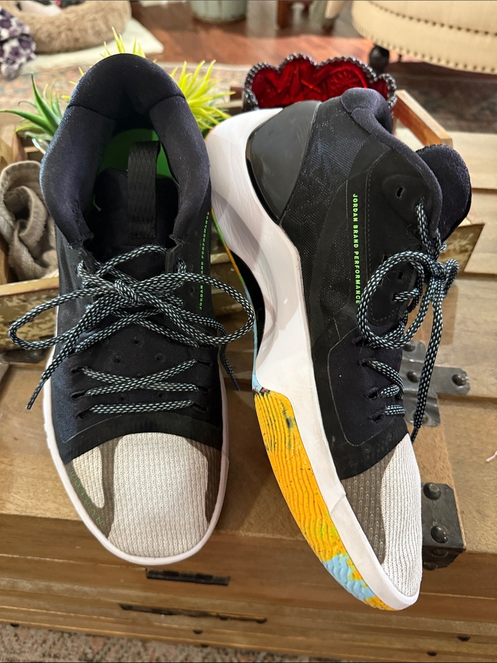 Nike Men's Black, White & Yellow Low-Top Sneakers